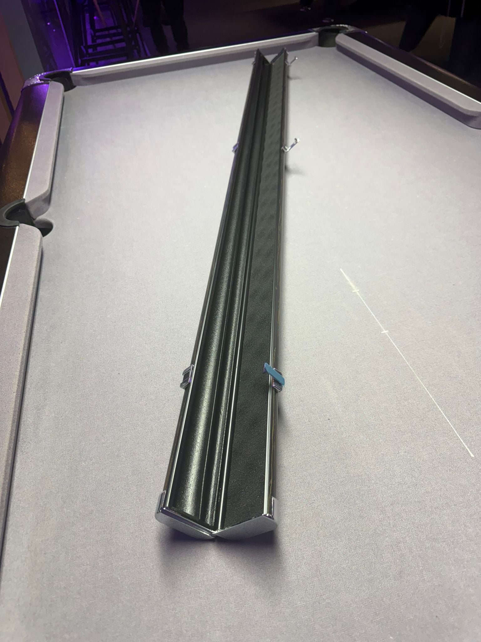 Baize Master - Prestige Luxury Metal Case, Electric Green