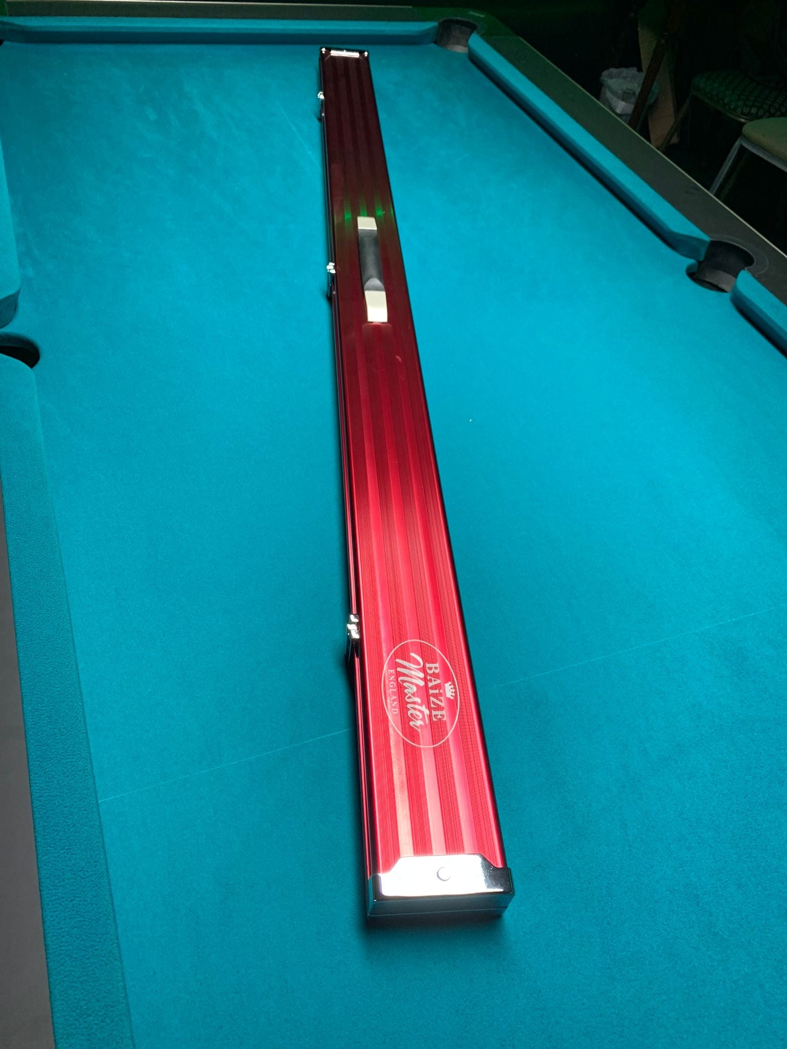 BAIZE MASTER 1PC 3 CUE PRO-LINE ALUMINIUM METAL ENDS CASE RED